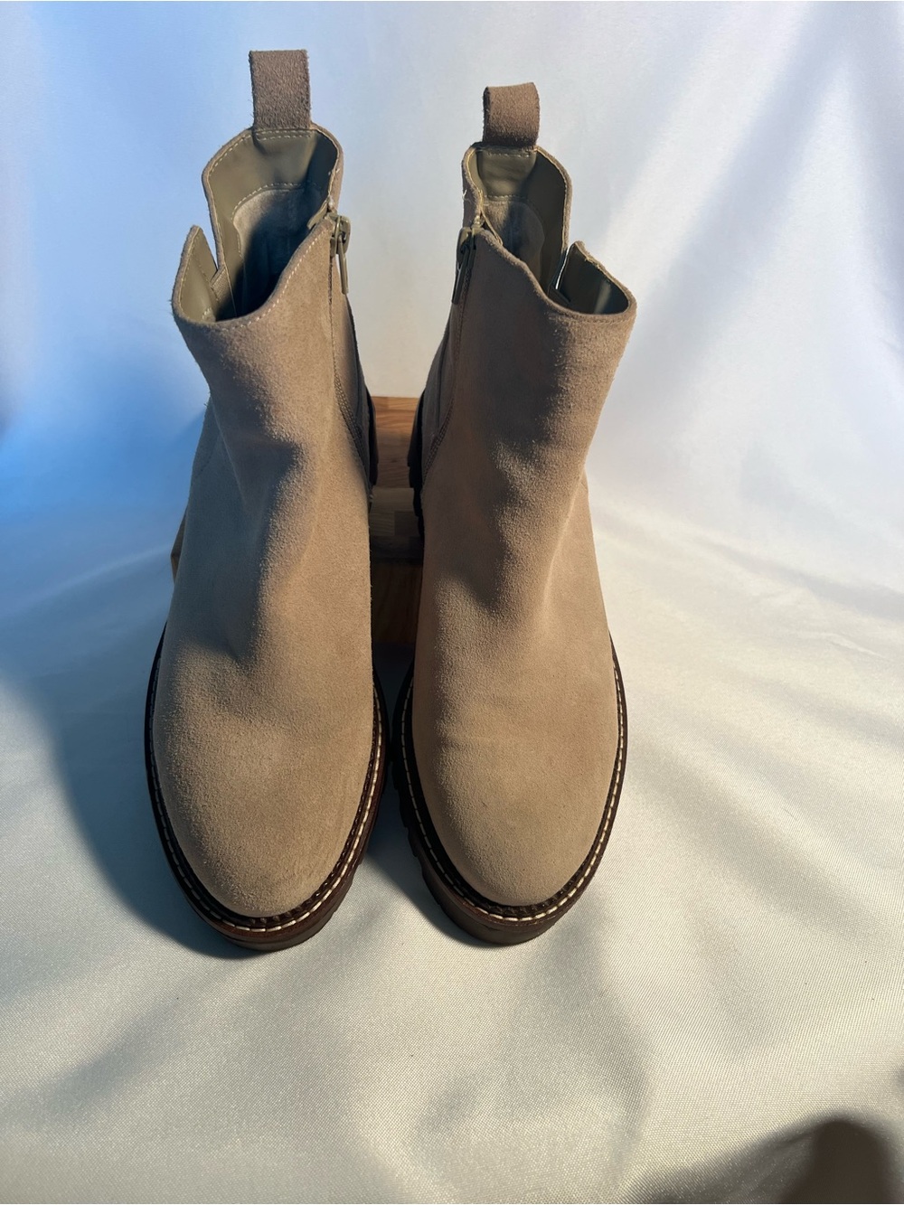 Nordstrom Suede Ankle Boots in Beige - water resistant Sz 9